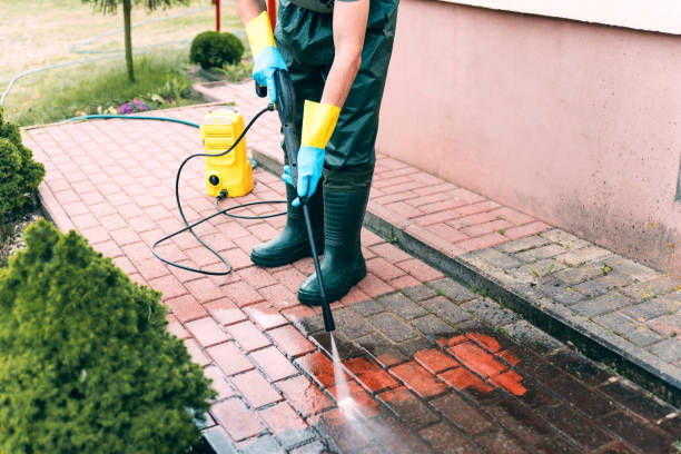 Playground Equipment Cleaning in Red Oaks Mill, NY